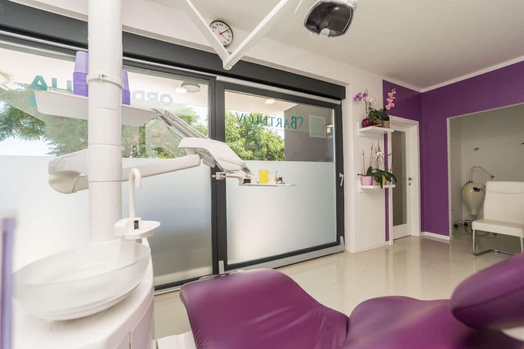 stomatoloska_ordinacija_dental_bartulov_natasa_privlaka_zubar_zubi_zadar_pro