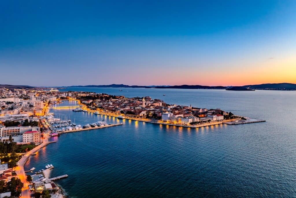 darko_kesnjer_photo_zadar_pro_art_video_photo_foto_vukovar_National Geographica_hod_sunce_walk_sun_riva wedding apartmani gastro restaurant